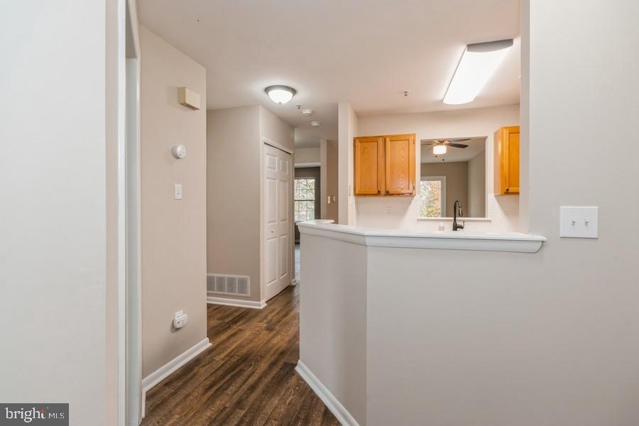 75 Foxglove Drive Delran, NJ 08075 - Photo 2 of 15