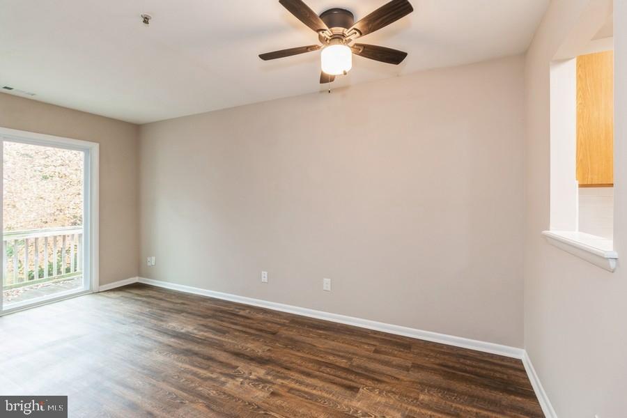 75 Foxglove Drive Delran, NJ 08075 - Photo 4 of 15