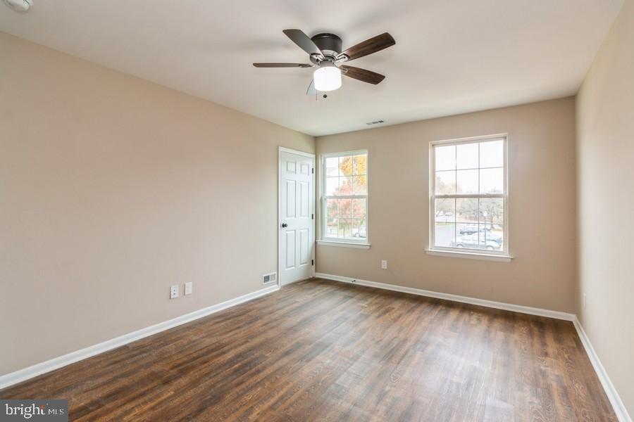 75 Foxglove Drive Delran, NJ 08075 - Photo 8 of 15