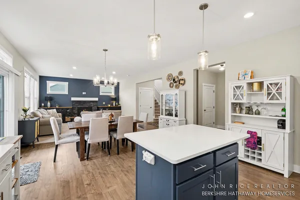 $525,000 | 1584 Wales Road Southeast, Lowell, MI 49331