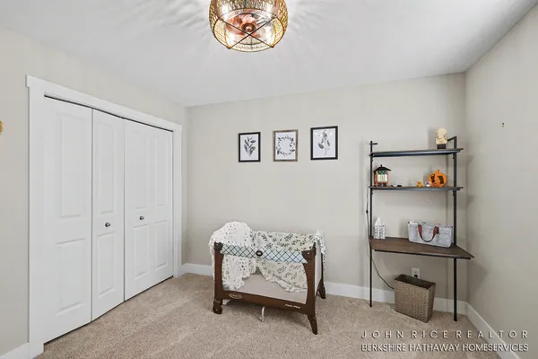 $525,000 | 1584 Wales Road Southeast, Lowell, MI 49331