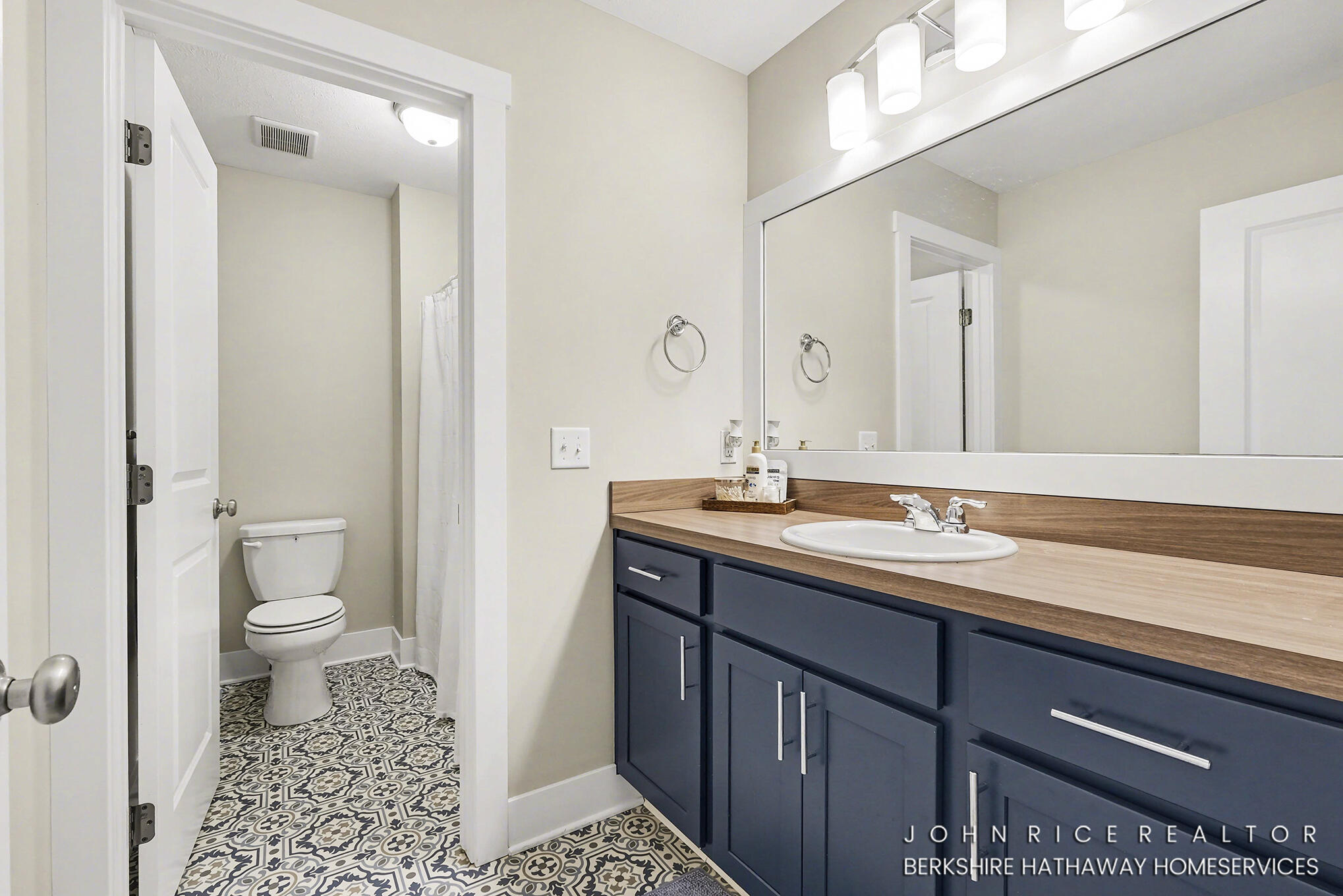 1584 Wales Road Southeast Lowell, MI 49331 - Photo 24 of 35 DSCF1945