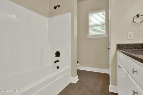 $275,000 | 113 Arrowwood Road, Youngsville, LA 70592