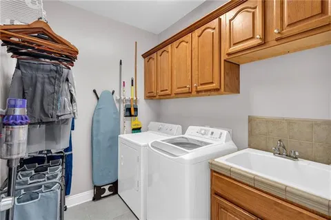 $394,000 | 212 Tulip Drive, Houma, LA 70360