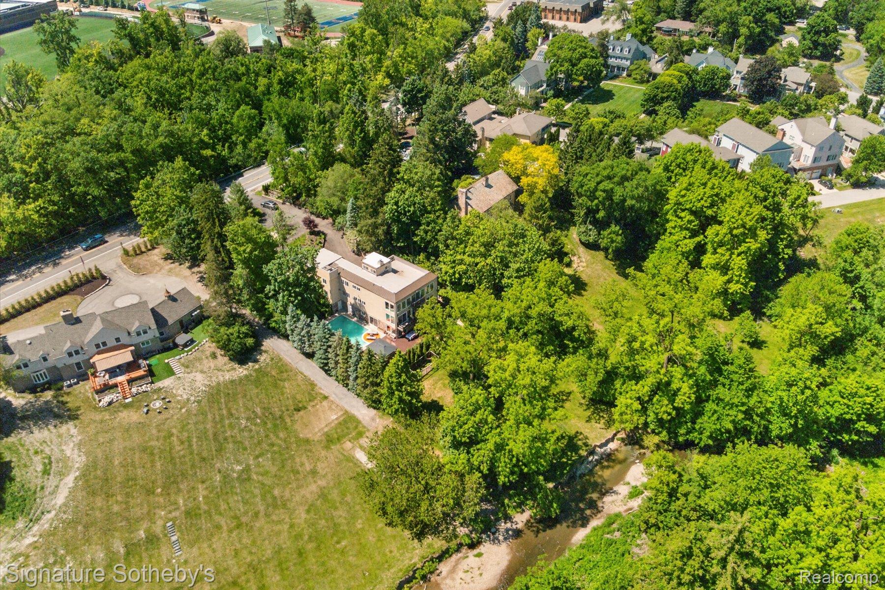 30650 Lahser Road Franklin, MI 48025 - Photo 82 of 93 083-30650-Lahser-Rd-Beverly-Hills-MI-48025-WindowStill.jpg