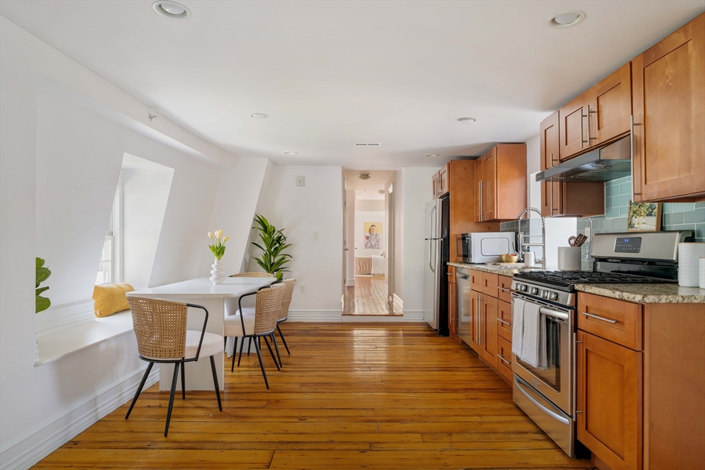 73 Walnut Avenue, Unit 2 Boston, MA 02119 - Photo 21 of 28