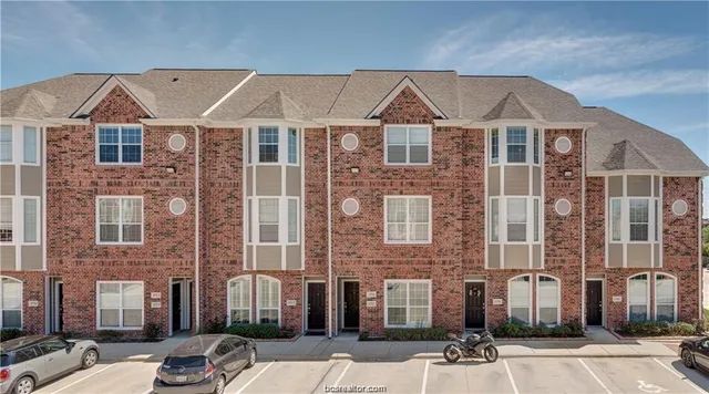 $550 | 1198 Jones-Butler Road, Unit 406, College Station, TX 77840