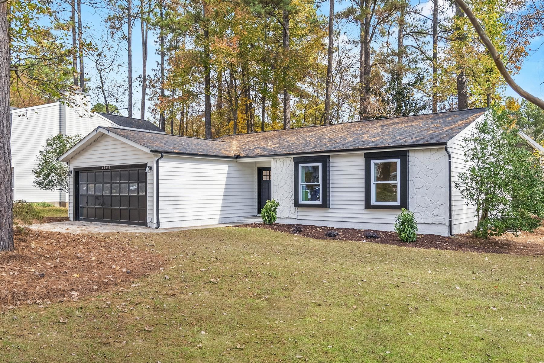 6500 Hammersmith Drive Raleigh, NC 27613 - Photo 2 of 21 Front