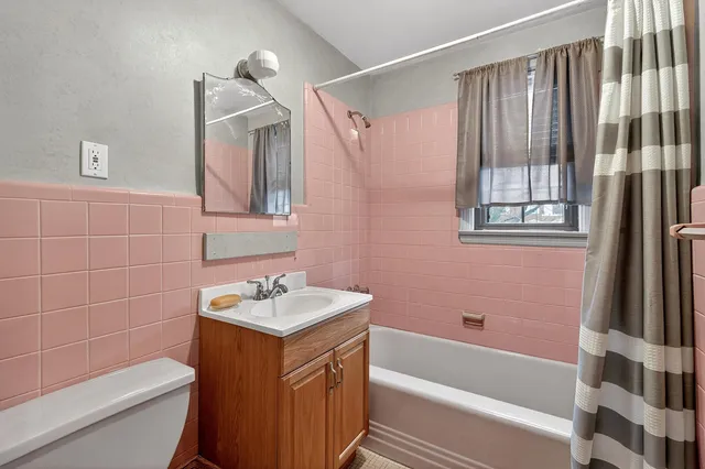 $689,900 | 62 West 57th Street, Bayonne, NJ 07002