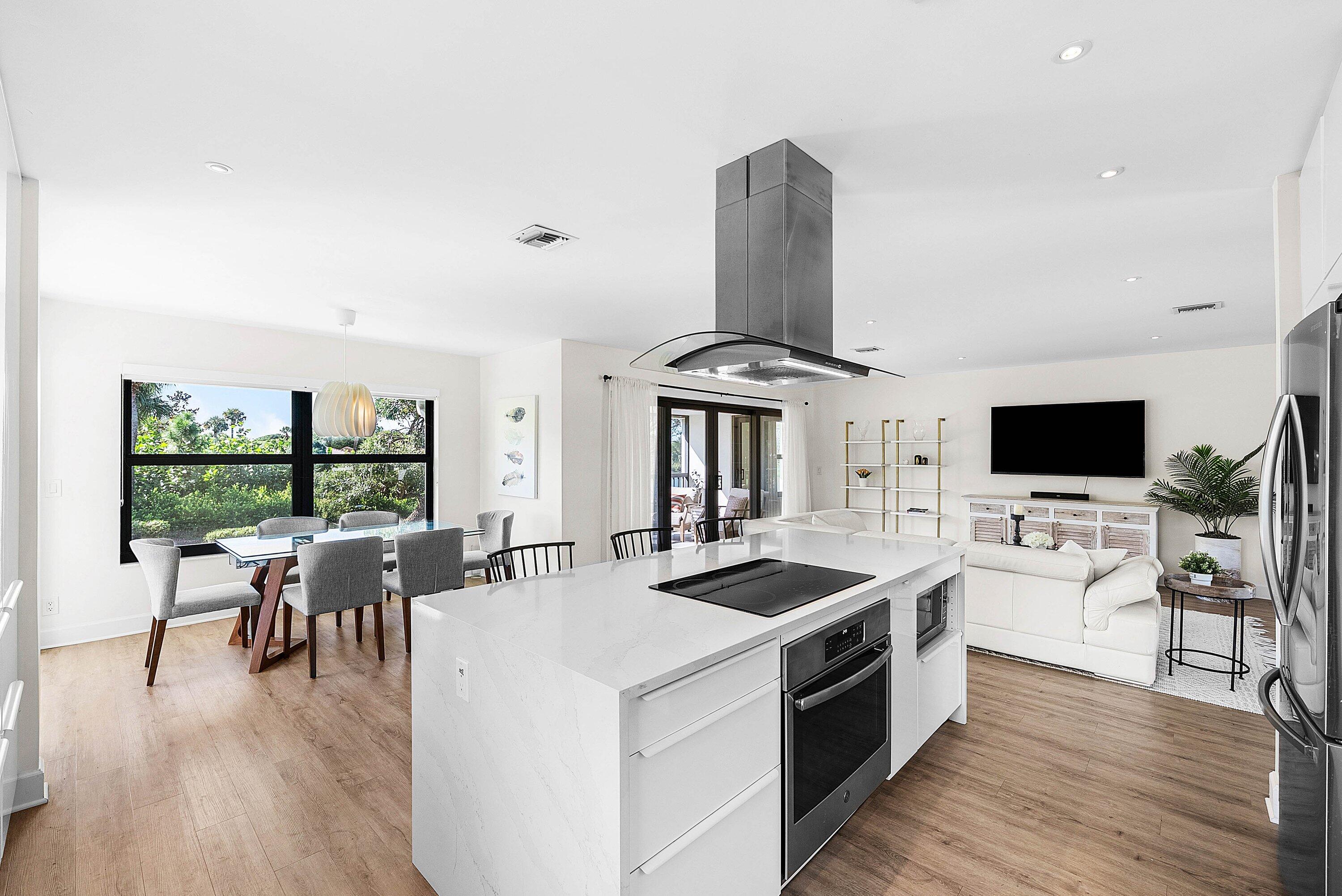 10301 Quail Covey Road, Unit HIBISCUS S Boynton Beach, FL 33436 - Photo 14 of 55 Kitchen