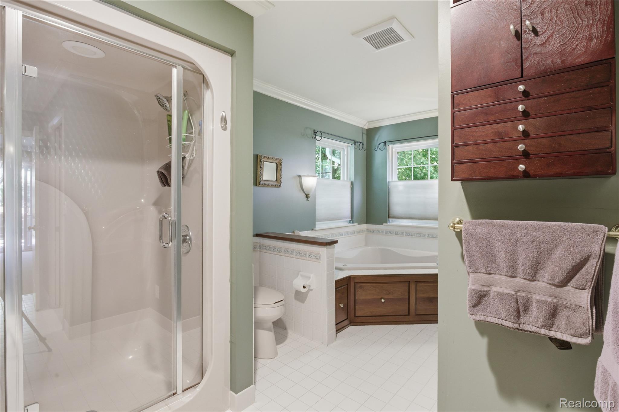 830 Hemingway Road Lake Orion, MI 48362 - Photo 24 of 70 244A3905.jpg