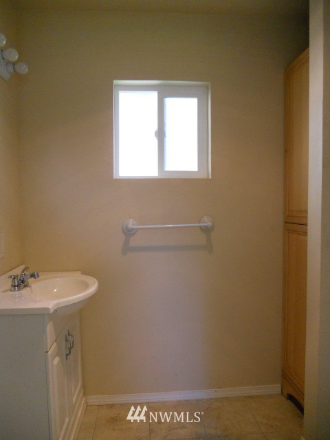 17603 Bennett Road Mount Vernon, WA 98273 - Photo 12 of 16 Gallery Image 12
