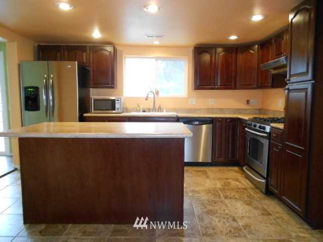 17603 Bennett Road Mount Vernon, WA 98273 - Photo 6 of 16 Gallery Image 6