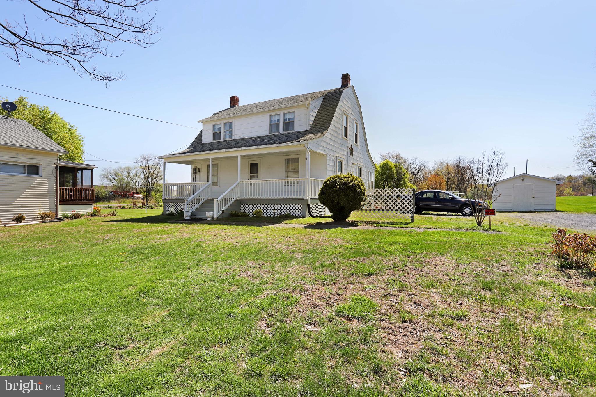 5593 Valley Road Berkeley Springs, WV 25411 - Photo 4 of 26 Exterior (General)