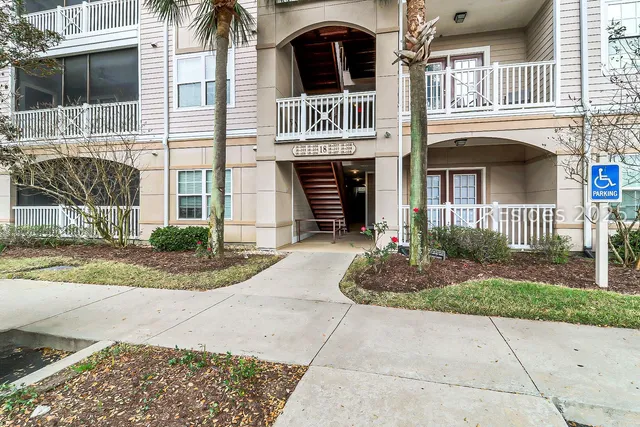$295,000 | 4924 Bluffton Parkway, Unit 18106, Bluffton, SC 29910