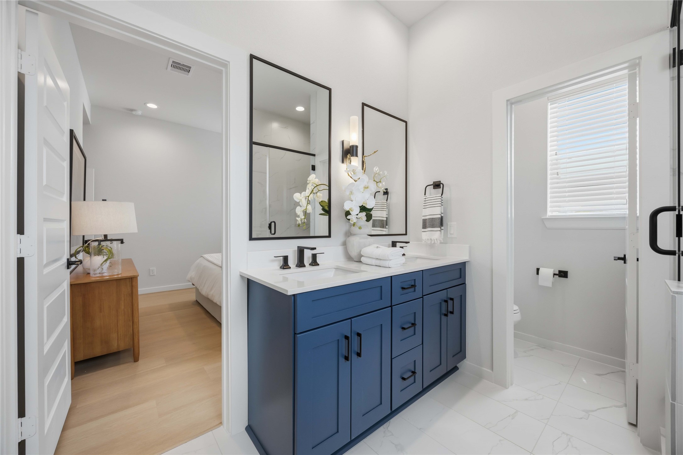 817 Thornton Road, Unit E Houston, TX 77018 - Photo 19 of 26 Gallery Image 19