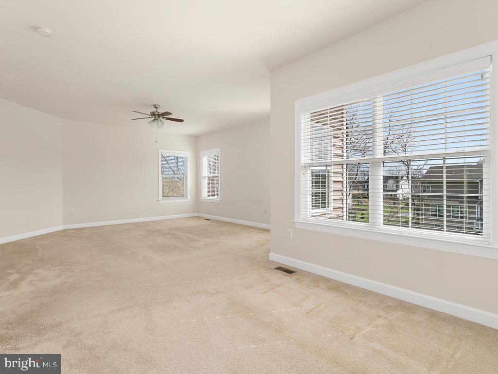 13 Ramsdell Court Round Hill, VA 20141 - Photo 21 of 46 Gallery Image 21