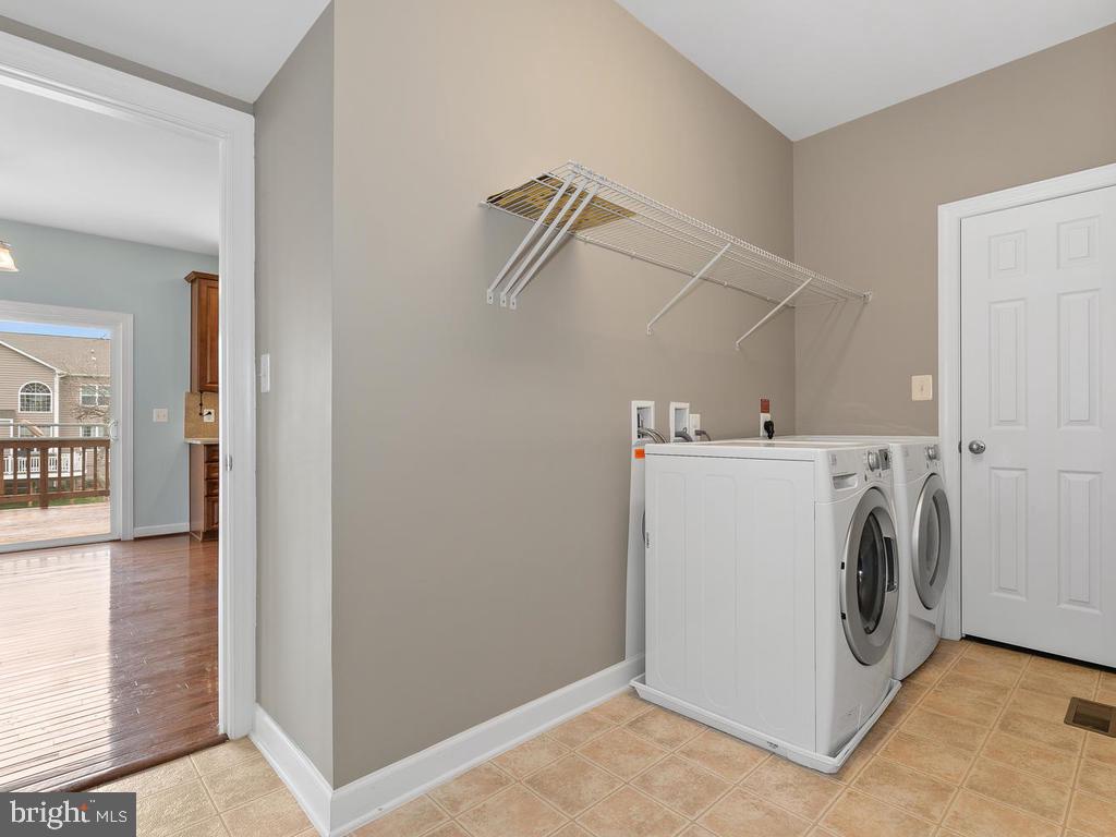 13 Ramsdell Court Round Hill, VA 20141 - Photo 29 of 46 Gallery Image 29