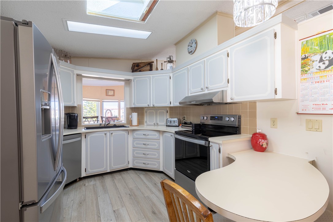 913 Redbud Road Barefoot Bay, FL 32976 - Photo 14 of 31