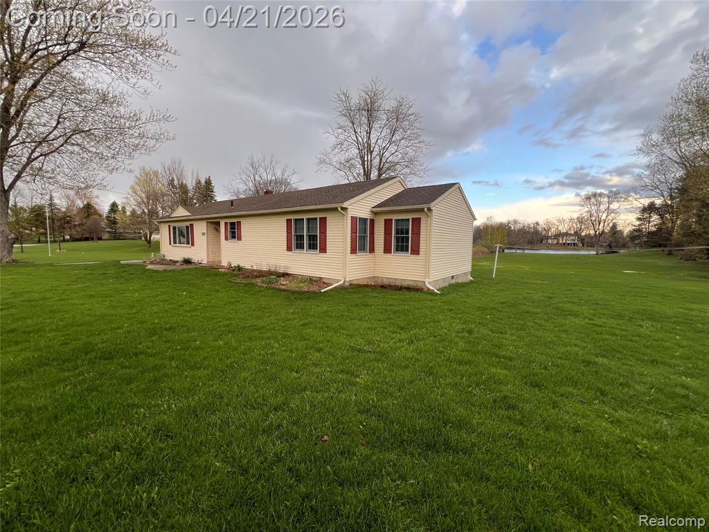 8299 Ridge Road Goodrich, MI 48438 - Photo 3 of 22