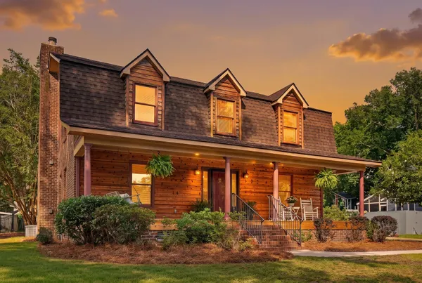 $1,200,000 | 800 Milldenhall Road, Mount Pleasant, SC 29464