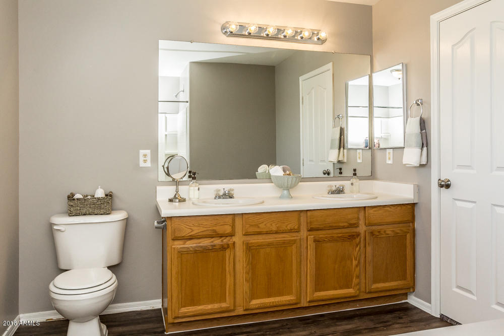 4014 West Carter Road Phoenix, AZ 85041 - Photo 19 of 33 IMG_8963