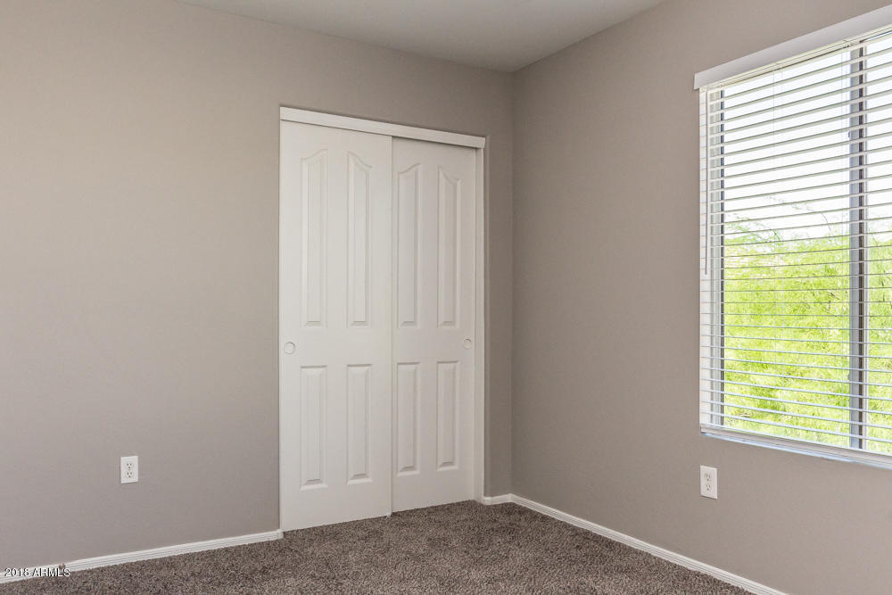 4014 West Carter Road Phoenix, AZ 85041 - Photo 24 of 33 IMG_8968