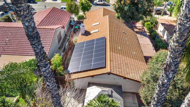 $574,900 | 23832 Fair Weather Drive, Canyon Lake, CA 92587