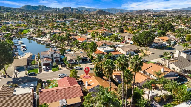 $574,900 | 23832 Fair Weather Drive, Canyon Lake, CA 92587