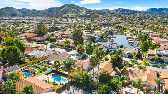 $574,900 | 23832 Fair Weather Drive, Canyon Lake, CA 92587