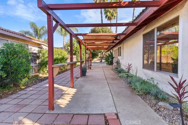 $574,900 | 23832 Fair Weather Drive, Canyon Lake, CA 92587