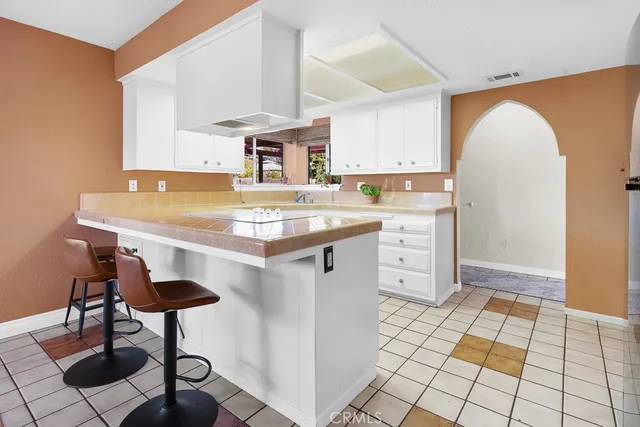 $574,900 | 23832 Fair Weather Drive, Canyon Lake, CA 92587