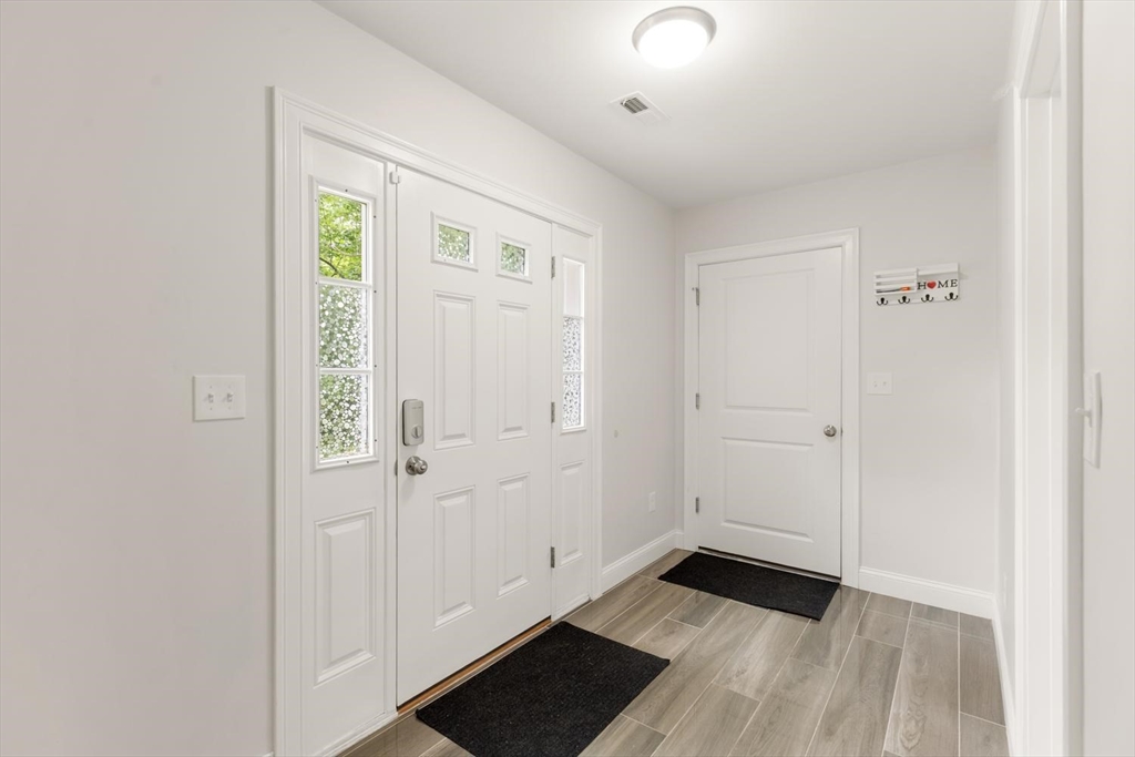 1295 Main Street Reading, MA 01867 - Photo 25 of 29
