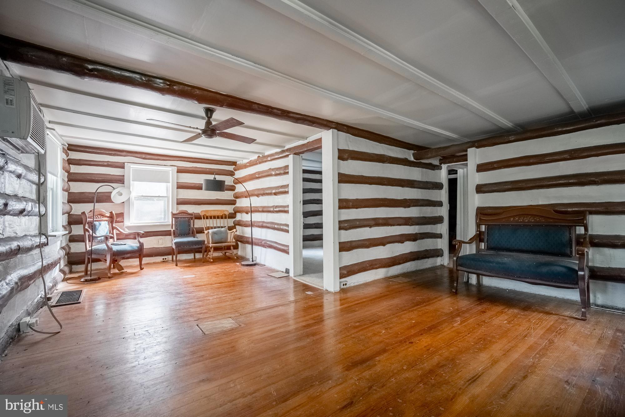 2144 Log Cabin Road York, PA 17408 - Photo 5 of 26
