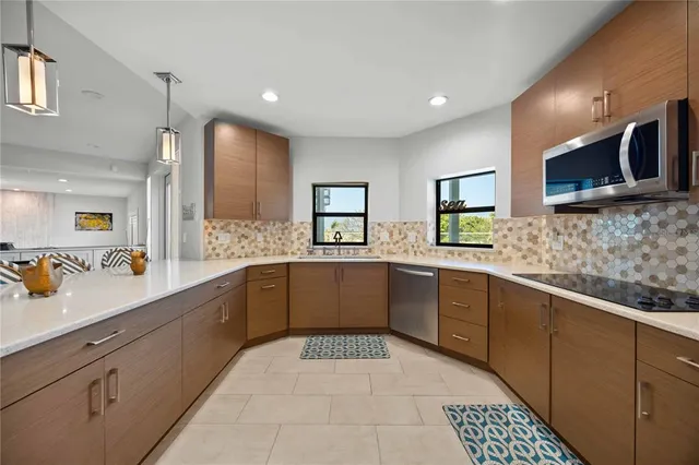 $13,900,000 | 1192 Horizon View Drive, Sarasota, FL 34242