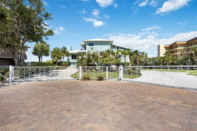$13,900,000 | 1192 Horizon View Drive, Sarasota, FL 34242