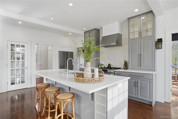 $649,900 | 669 Highway 213, Rosendale, NY 12472