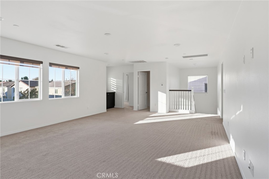 19452 Fortunello Avenue Riverside, CA 92508 - Photo 19 of 25 Loft