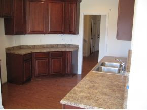 726 Candor Road Johnson City, TN 37615 - Photo 3 of 9 Kitchen