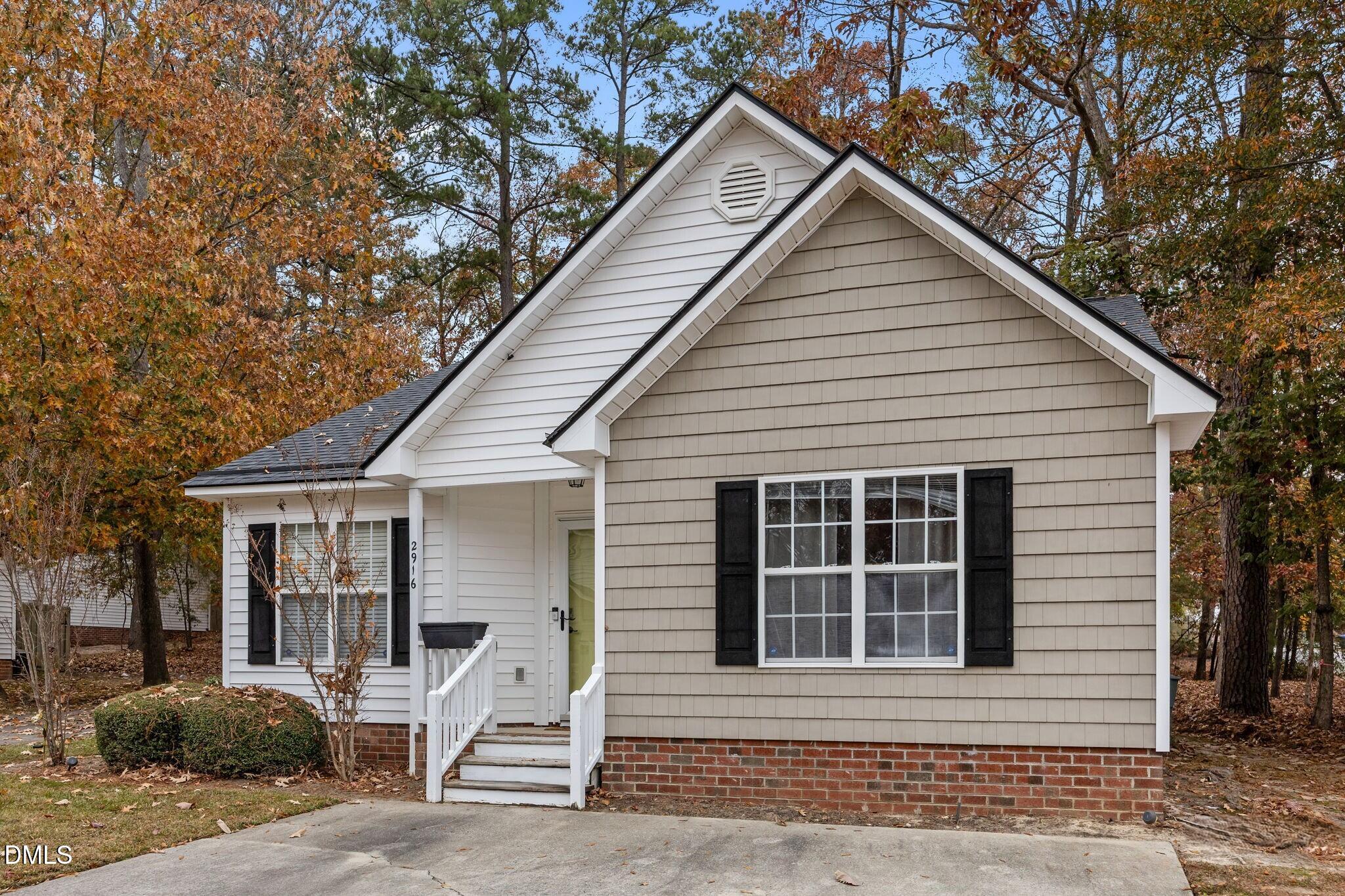 2916 Flint Ridge Road Greenville, NC 27834 - Photo 2 of 37 2