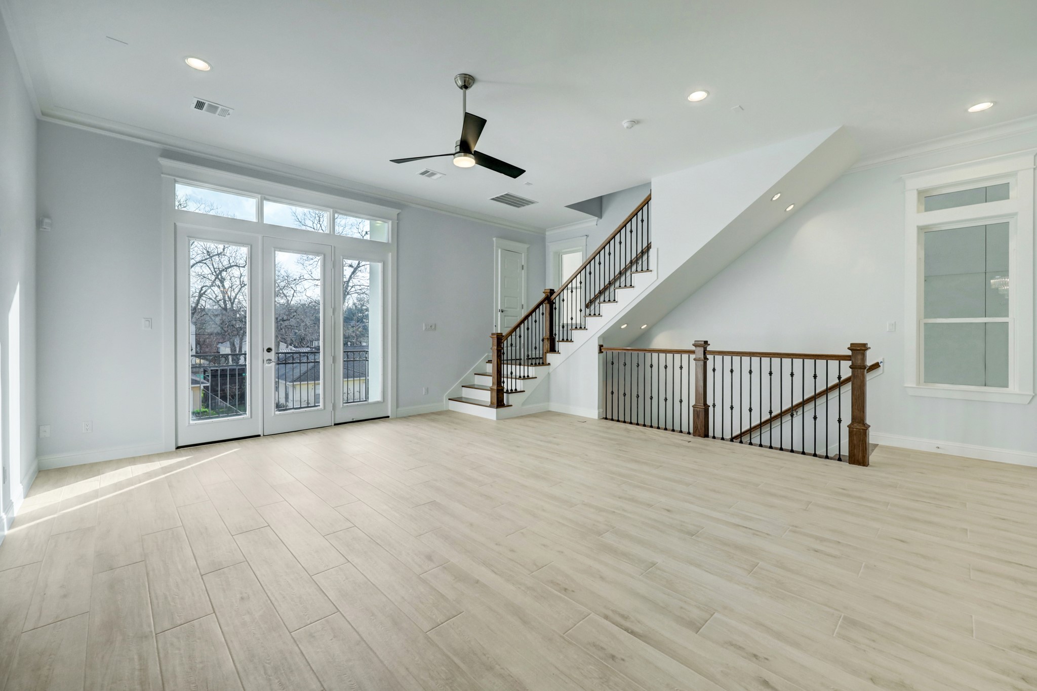 1007 East 28th Street Houston, TX 77009 - Photo 6 of 24