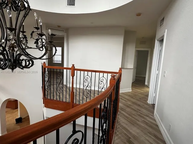 wooden floor in a empty room