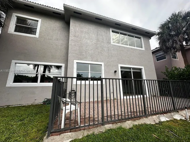 $4,950 | Plantation Acres, Plantation, FL 33325