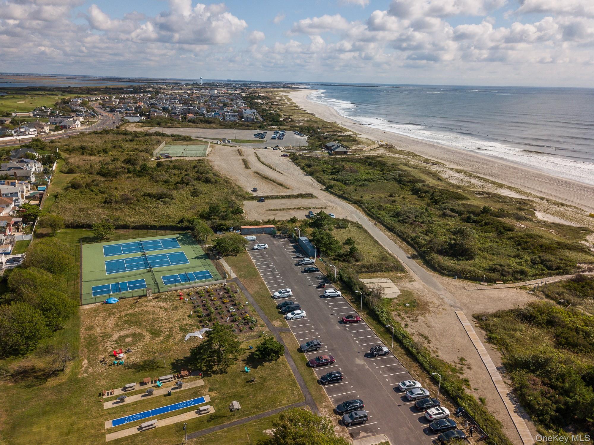 2 Richmond Road, Unit 6N Lido Beach, NY 11561 - Photo 27 of 29 Lido Towers