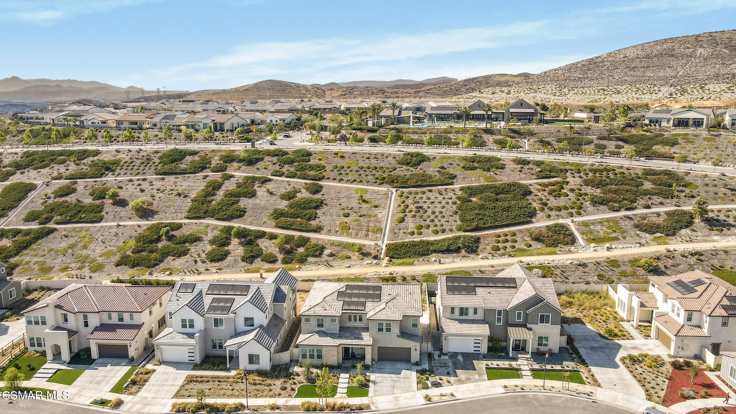 28665 Windbreak Trail Saugus, CA 91350 - Photo 37 of 56 36_36