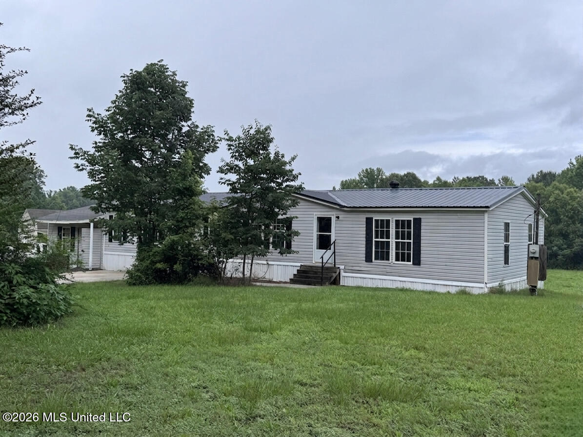 1010 Barr Road Coldwater, MS 38618 - Photo 1 of 17 main