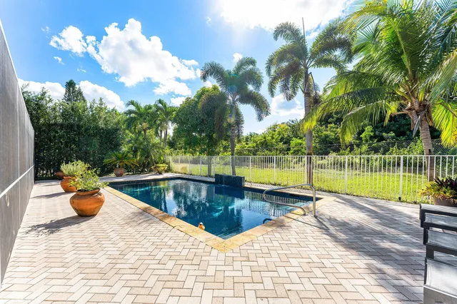 $1,250,000 | 11301 Sea Grass Circle, Boca Raton, FL 33498