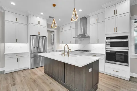 $1,399,900 | 2823 4th Avenue North, St. Petersburg, FL 33713