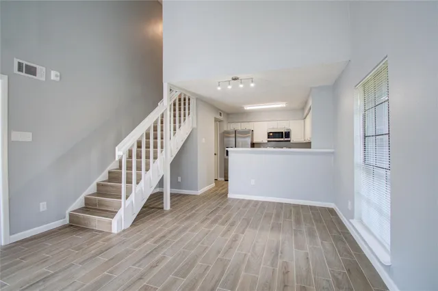 $1,779 | 810 Dunson Glen Drive, Unit 404, Houston, TX 77090