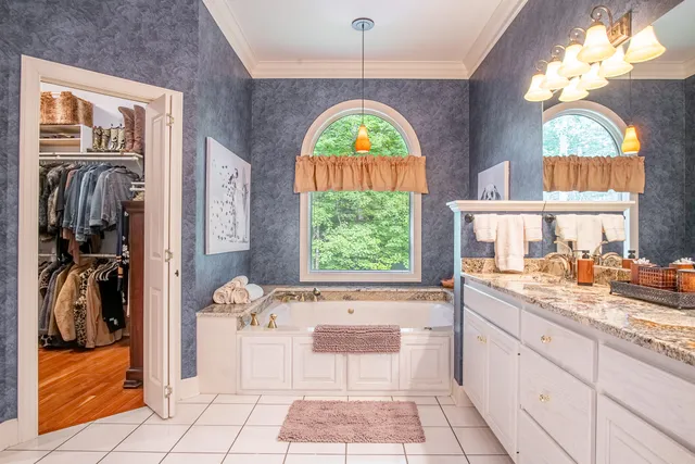 $1,975,000 | 72 Cool Spring Road, Signal Mountain, TN 37377